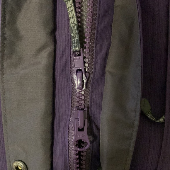 EUC Mountain Equipment Co-op winter coat - Picture 14 of 16